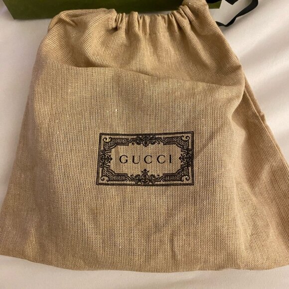 Gucci Black Leather Belt with Double G Buckle - Picture 5 of 5